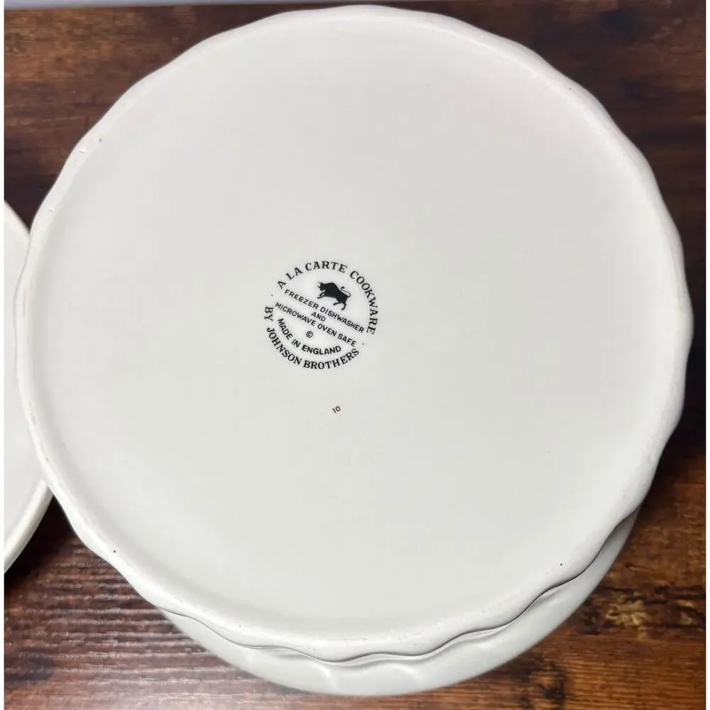 Vintage Johnson Brothers SUMMER CHINTZ La Carte 2.25 Qt Covered Casserole Dish